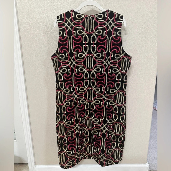 J. McLaughlin | Velvet Embroidered Holiday Dress | Size 14 - Picture 5 of 7